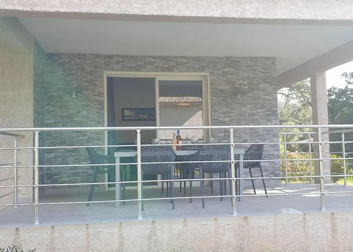 Salute 6 Pers 5 Min En Voiture * Порто-Веккіо